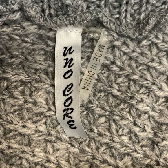 Uno Core Gray Knit Cowl Neck Poncho Sweater OS - Picture 5 of 5